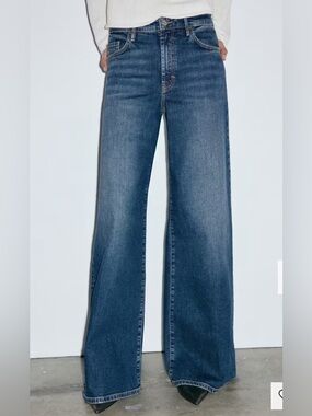 Mango Wide-Leg High-Waisted Jeans in Deep Indigo